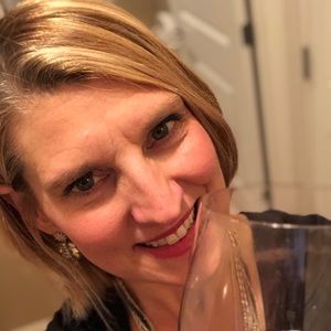 Meet your Posher, Dawn